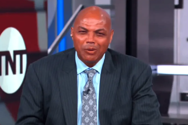 巴克利調侃<a href=http://8809.jianzhanzj.com/tag/huren.html target=_blank class=infotextkey>湖人</a>:他們要去巴哈馬度假了