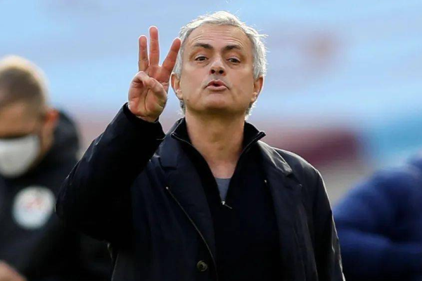 穆里尼奧的執(zhí)教風(fēng)格過(guò)時(shí)了嗎？